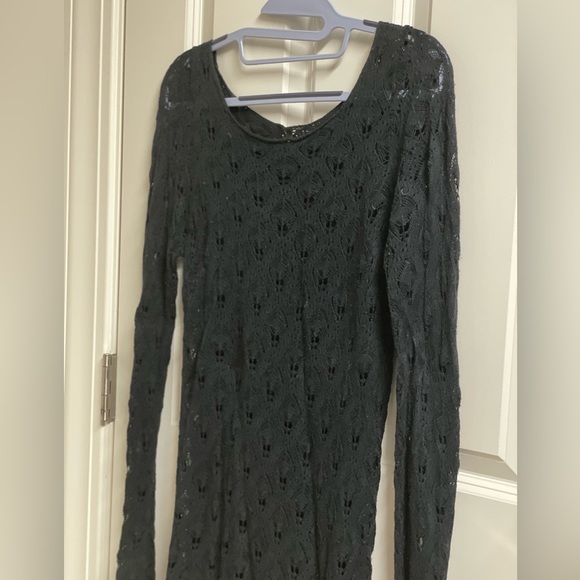 United color of Benetton, M, Black see through top - Picture 4 of 4